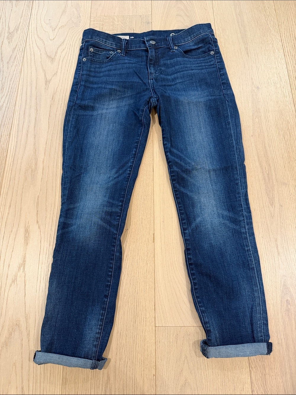 GAP Women Girlfriend Jeans in Dark Blue - Size 26R